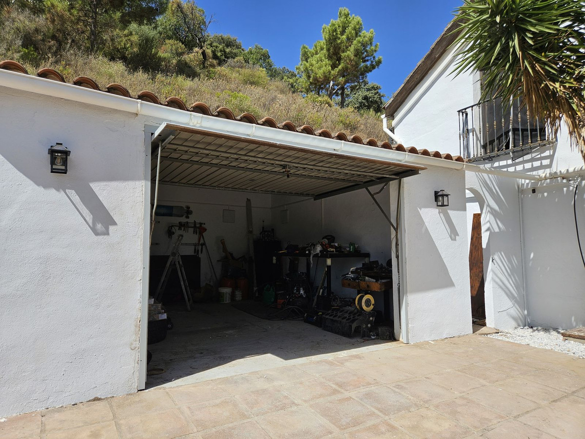 Se vende Villa - Chalet de 3 dormitorios en Costa Del Sol, Málaga, España