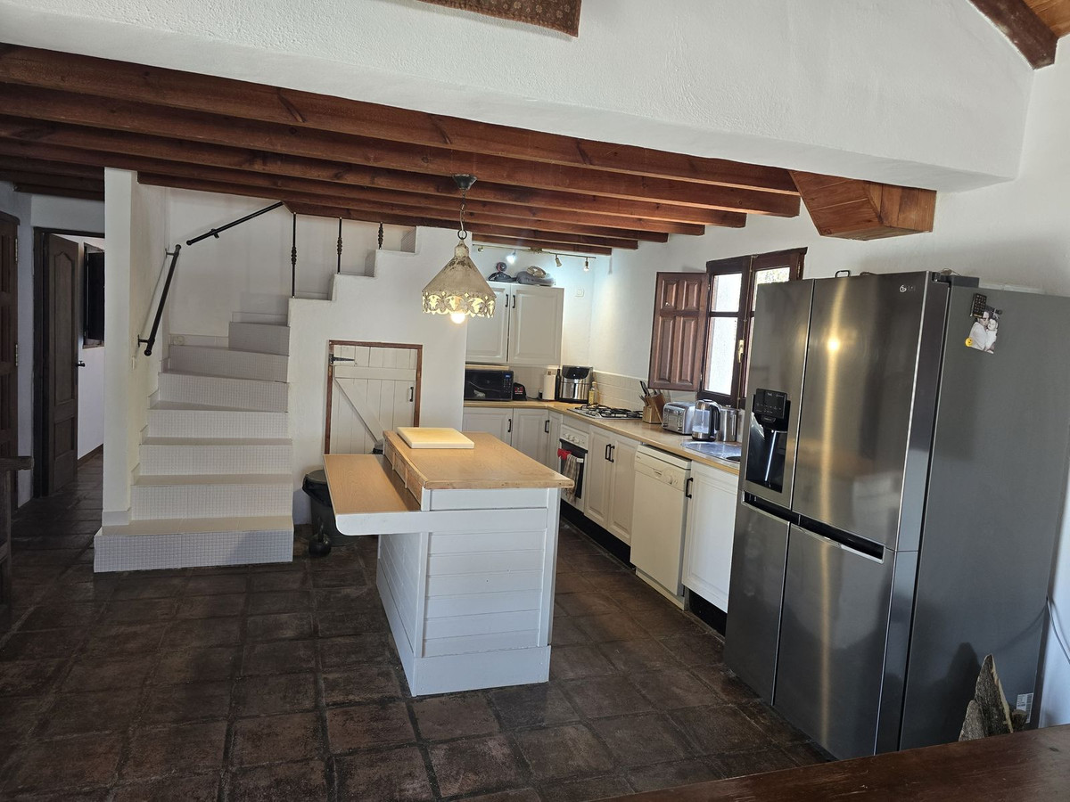 Se vende Villa - Chalet de 3 dormitorios en Costa Del Sol, Málaga, España