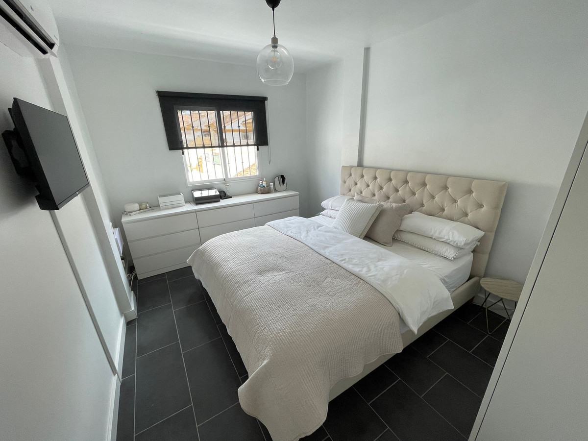 3 Bed Townhouse for sale in La Florida Costa Blanca, Alicante, Spain