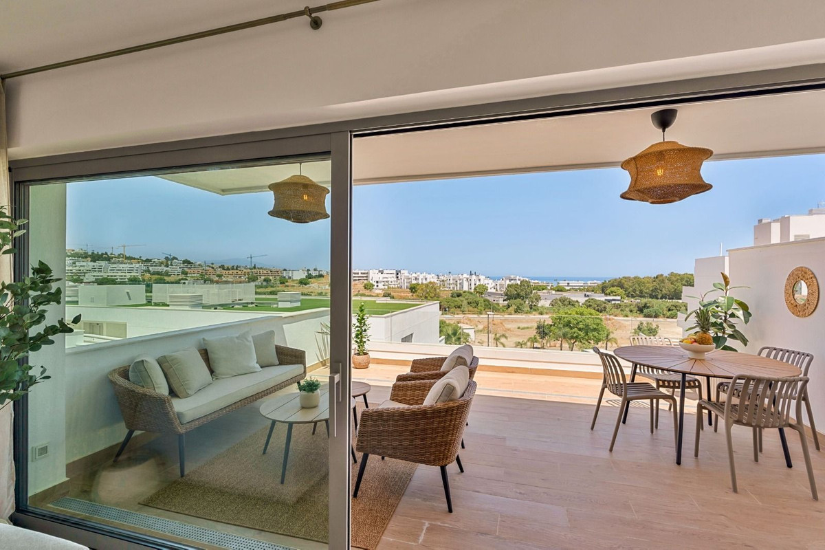 Se vende Apartamento Planta Media de 2 dormitorios en Costa Del Sol, Málaga, España