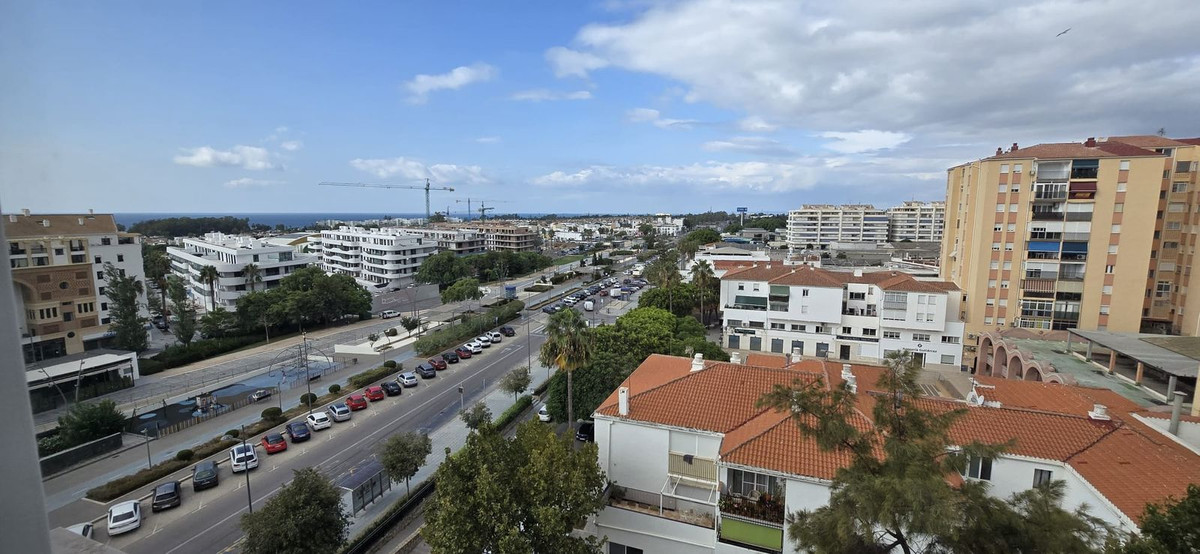 Se vende Apartamento Planta Media de 4 dormitorios en Costa Del Sol, Málaga, España