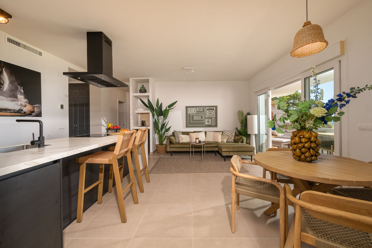 Se vende Apartamento Planta Media de 3 dormitorios en Costa Del Sol, Málaga, España