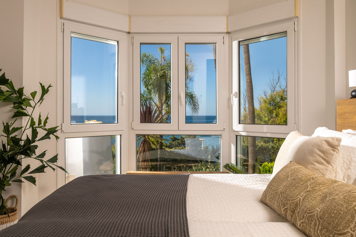 Se vende Apartamento Planta Media de 3 dormitorios en Costa Del Sol, Málaga, España