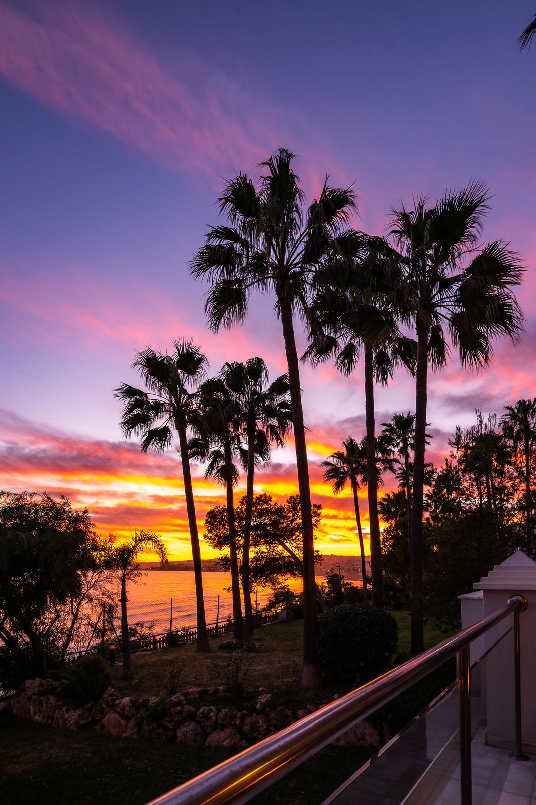 Se vende Apartamento Planta Media de 3 dormitorios en Costa Del Sol, Málaga, España