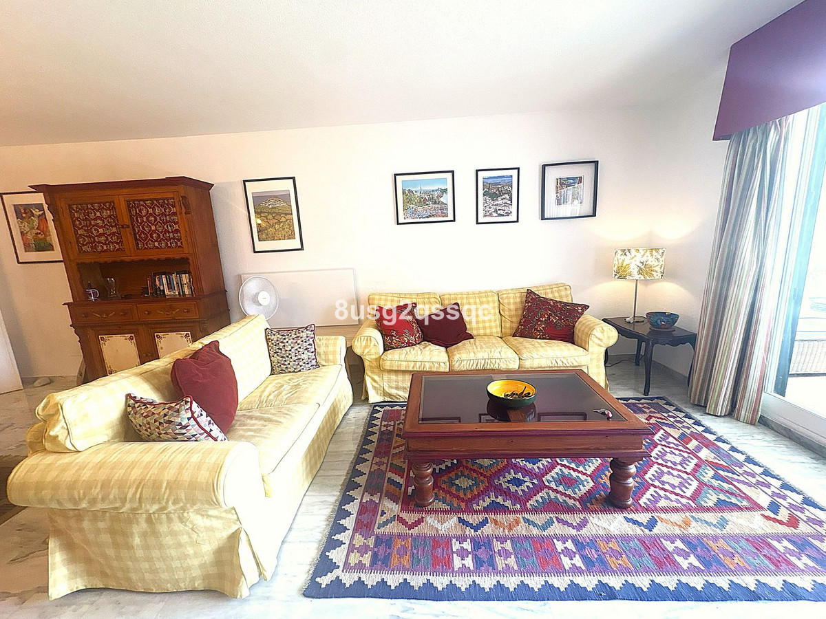 Se vende Apartamento Planta Baja de 3 dormitorios en Costa Del Sol, Málaga, España