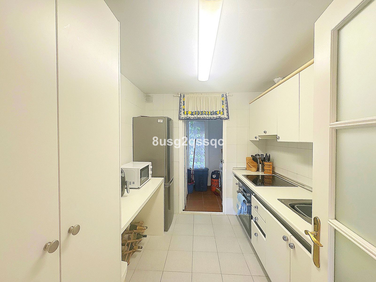 Se vende Apartamento Planta Baja de 3 dormitorios en Costa Del Sol, Málaga, España