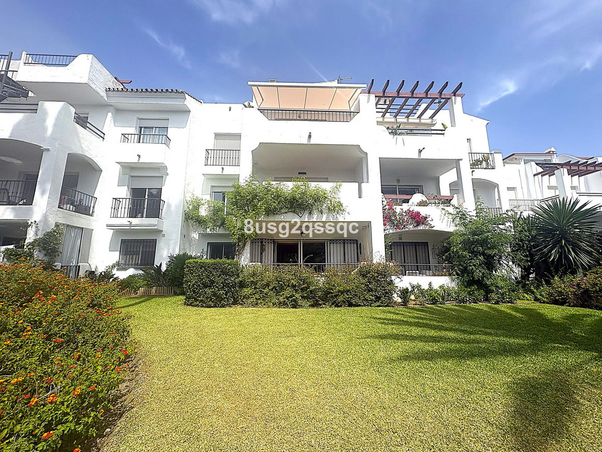 Se vende Apartamento Planta Baja de 3 dormitorios en Costa Del Sol, Málaga, España