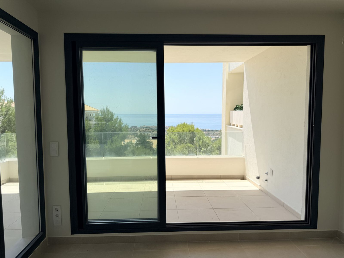 2 Bed Apartment for sale in Benalmadena Costa Del Sol, Málaga, Spain