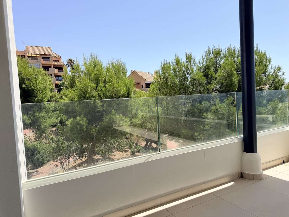 2 Bed Apartment for sale in Benalmadena Costa Del Sol, Málaga, Spain