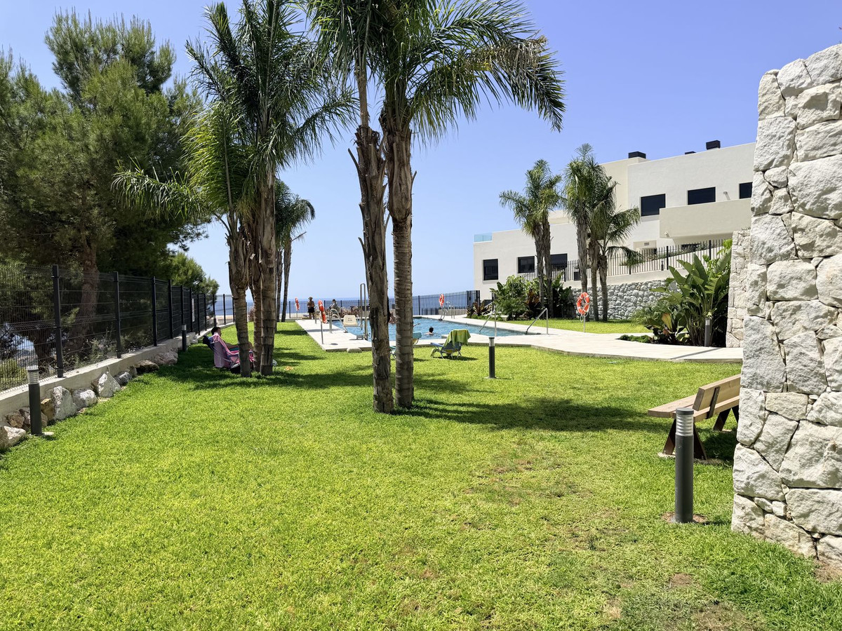 2 Bed Apartment for sale in Benalmadena Costa Del Sol, Málaga, Spain