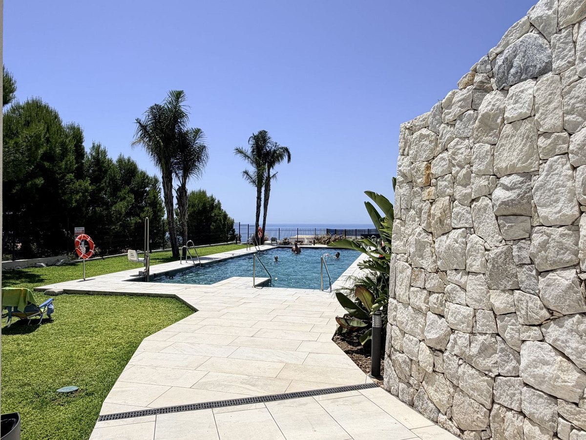 2 Bed Apartment for sale in Benalmadena Costa Del Sol, Málaga, Spain