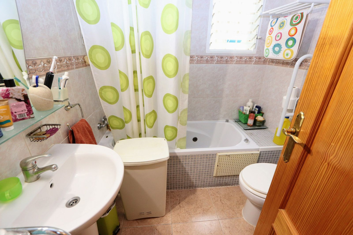 3 Bed Apartment for sale in Playa Flamenca Costa Blanca, Alicante, Spain