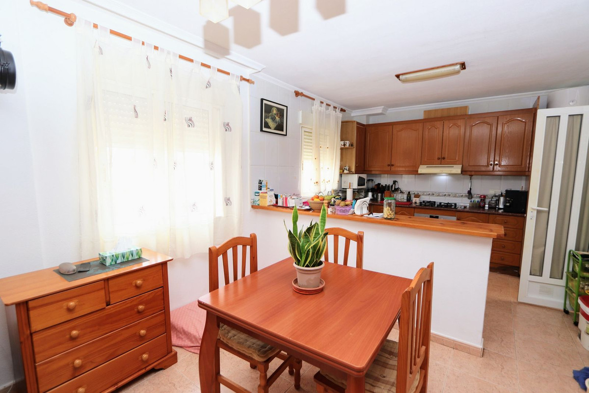 3 Bed Apartment for sale in Playa Flamenca Costa Blanca, Alicante, Spain