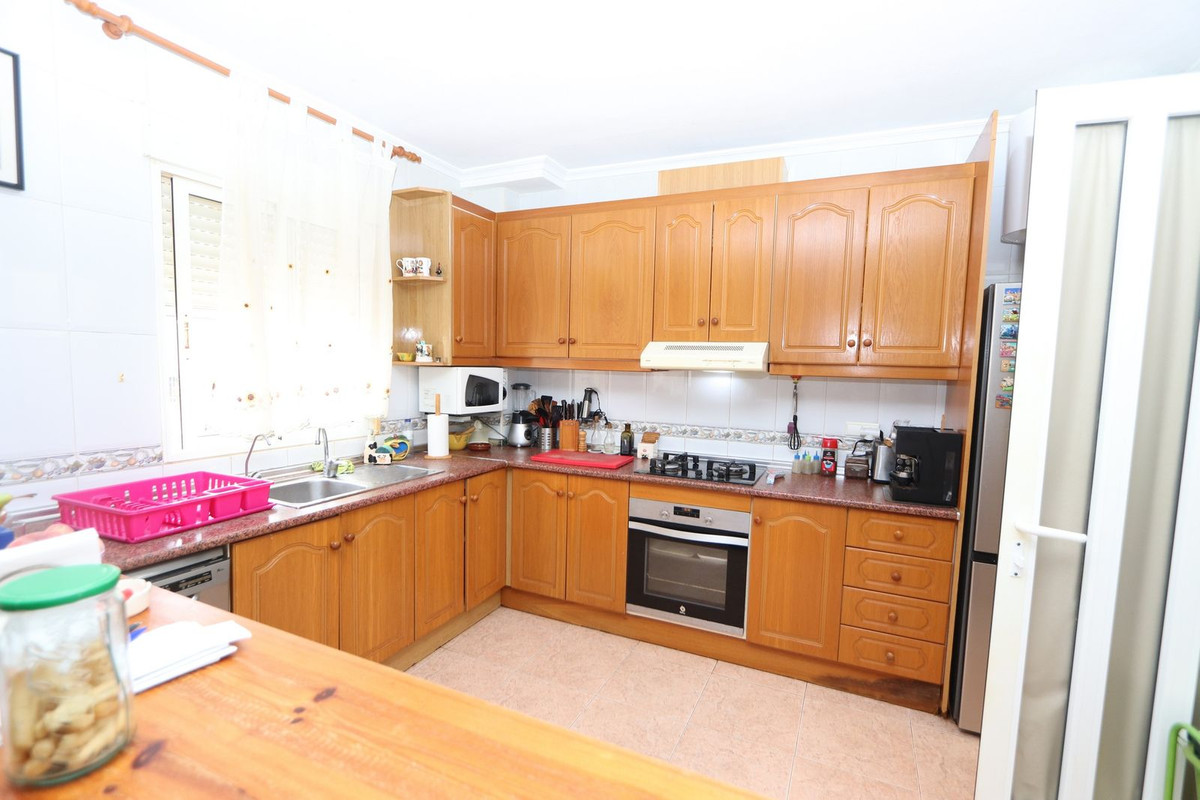 3 Bed Apartment for sale in Playa Flamenca Costa Blanca, Alicante, Spain