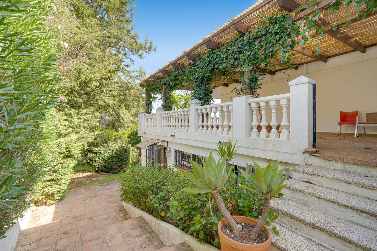 Se vende Villa - Chalet de 7 dormitorios en Costa Del Sol, Málaga, España
