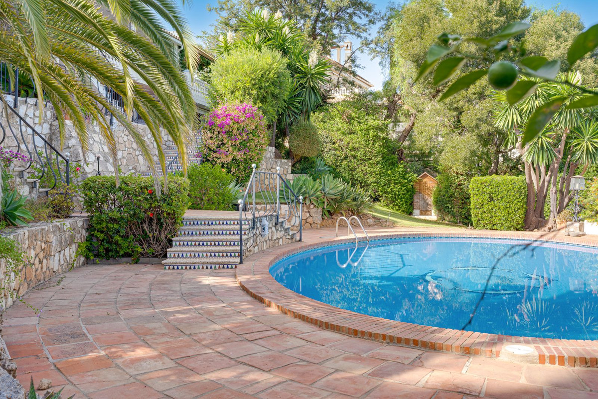 Se vende Villa - Chalet de 7 dormitorios en Costa Del Sol, Málaga, España
