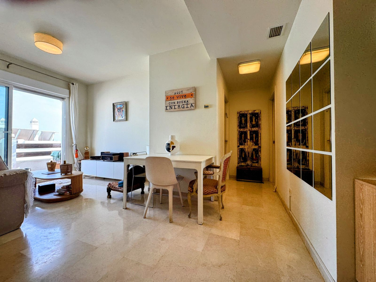 2 Bed Apartment for sale in Estepona Costa Del Sol, Málaga, Spain
