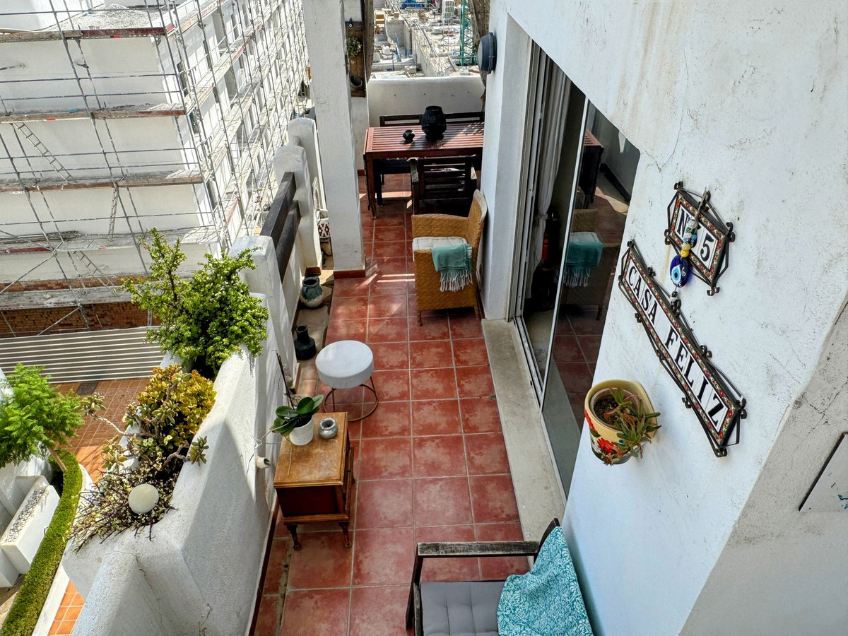 2 Bed Apartment for sale in Estepona Costa Del Sol, Málaga, Spain