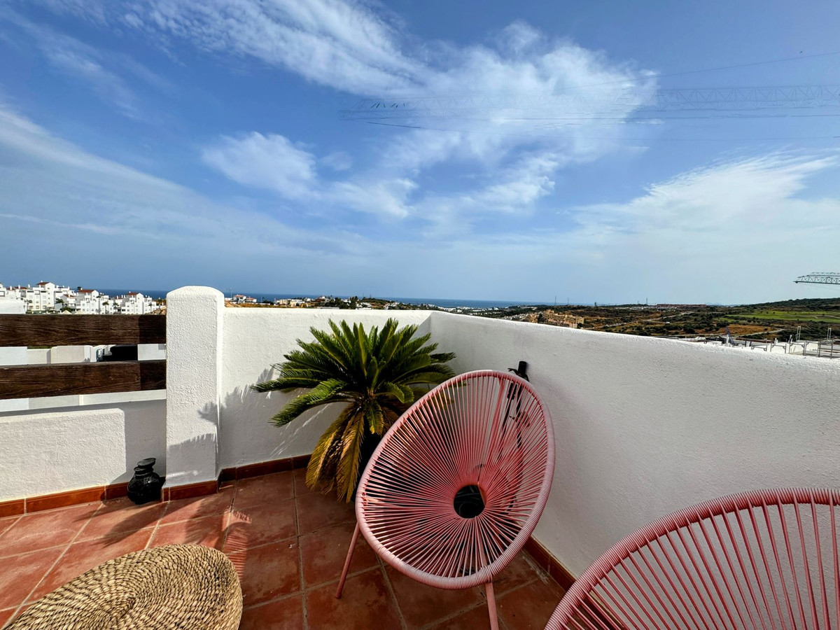 2 Bed Apartment for sale in Estepona Costa Del Sol, Málaga, Spain