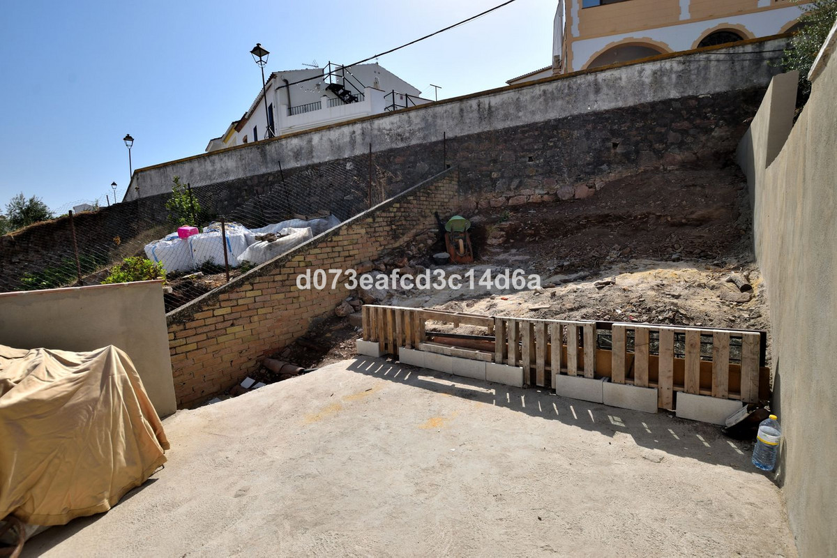 3 Bed Townhouse for sale in Cortes De La Frontera Costa Del Sol, Málaga, Spain