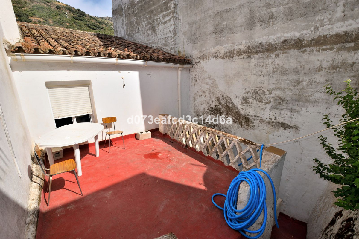3 Bed Townhouse for sale in Cortes De La Frontera Costa Del Sol, Málaga, Spain