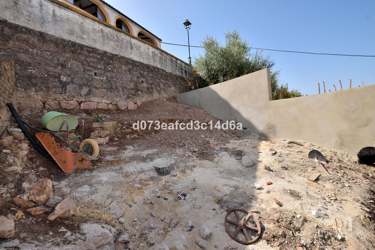 3 Bed Townhouse for sale in Cortes De La Frontera Costa Del Sol, Málaga, Spain