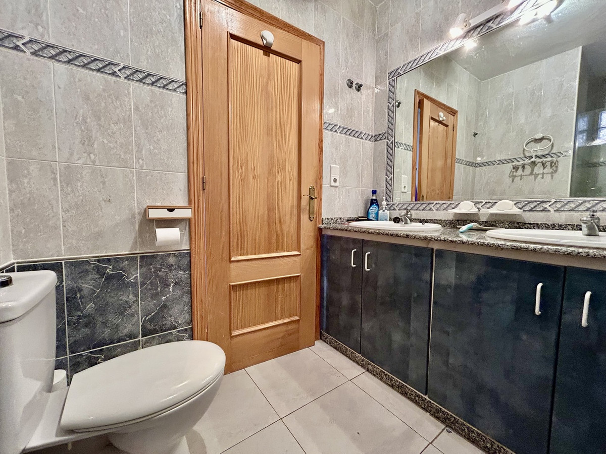 3 Bed Apartment for sale in Orihuela Costa Costa Blanca, Alicante, Spain