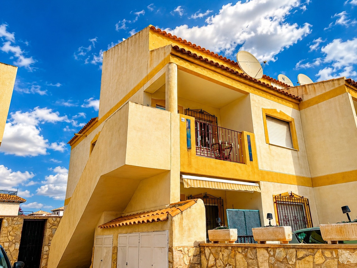 3 Bed Apartment for sale in Orihuela Costa Costa Blanca, Alicante, Spain