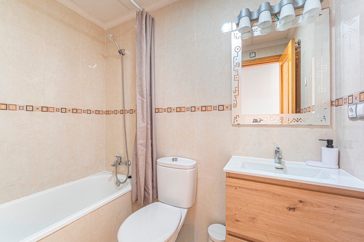 2 Bed Apartment for sale in Rojales Costa Blanca, Alicante, Spain