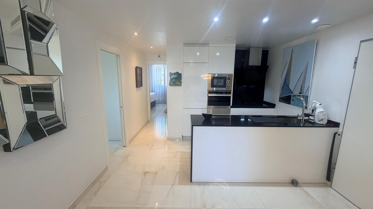 3 Bed Apartment for sale in Torrevieja Costa Blanca, Alicante, Spain