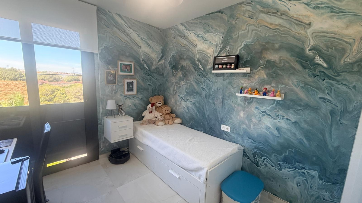 3 Bed Apartment for sale in Torrevieja Costa Blanca, Alicante, Spain