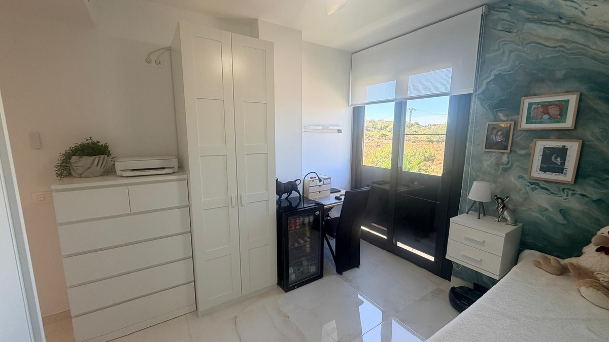 3 Bed Apartment for sale in Torrevieja Costa Blanca, Alicante, Spain