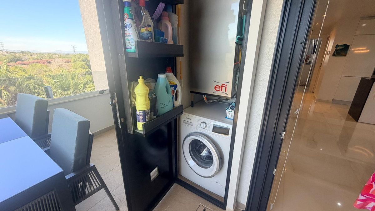 3 Bed Apartment for sale in Torrevieja Costa Blanca, Alicante, Spain