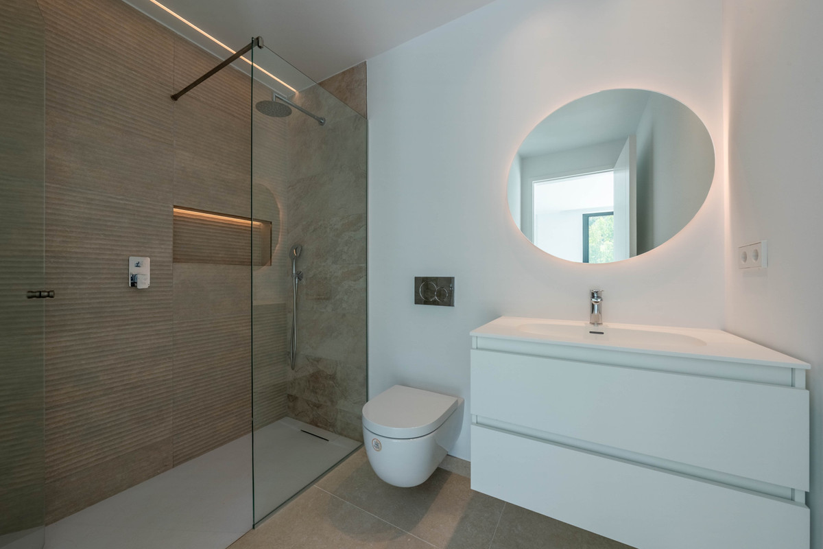 5 Bed Townhouse for sale in Sotogrande Alto Costa Del Sol, Cádiz, Spain