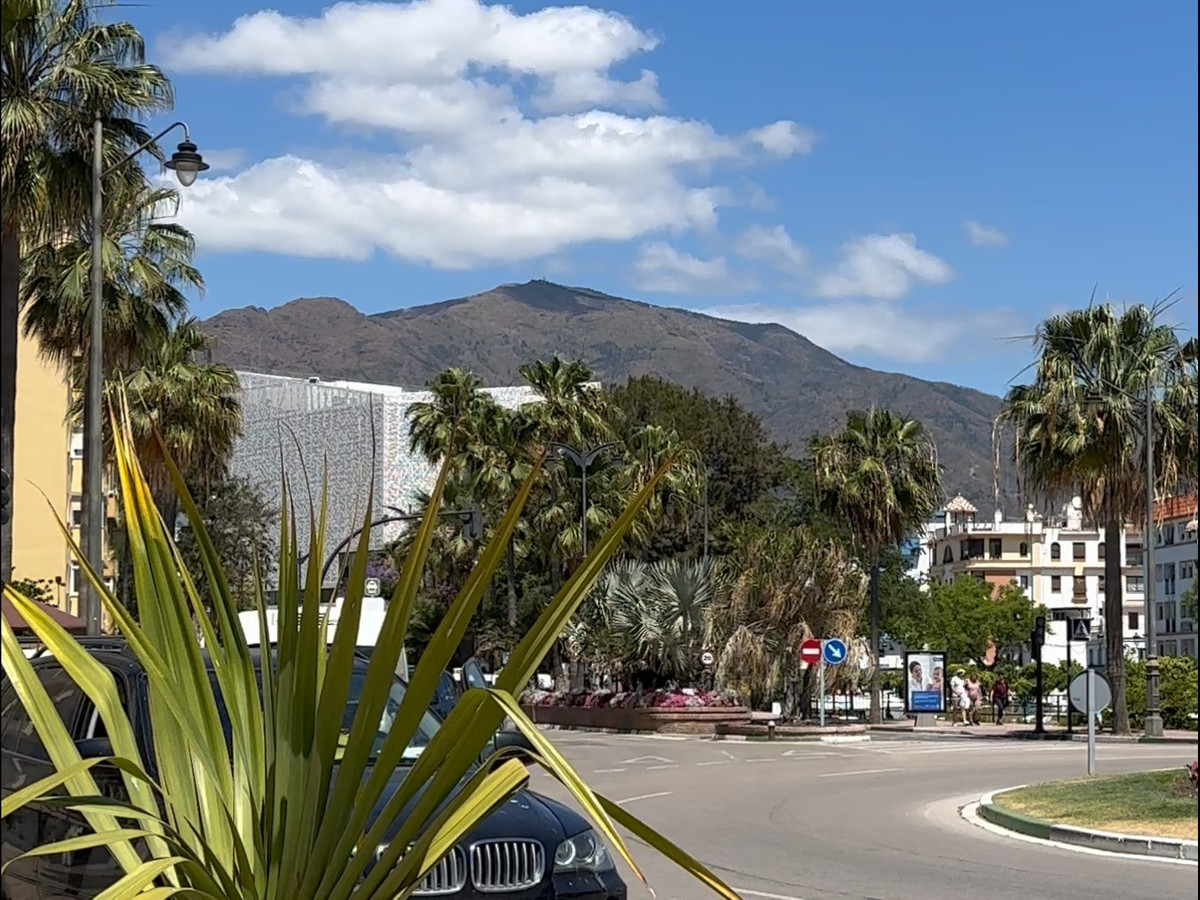 Se vende Apartamento Planta Media de 3 dormitorios en Costa Del Sol, Málaga, España