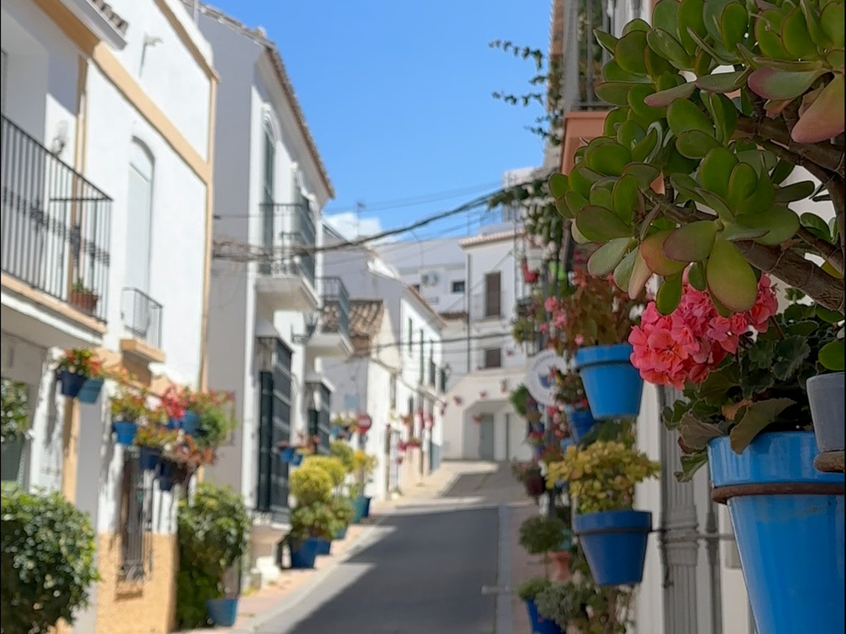 Se vende Apartamento Planta Media de 3 dormitorios en Costa Del Sol, Málaga, España