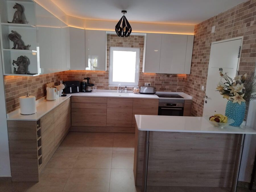 5 Bed Townhouse for sale in Torrevieja Costa Blanca, Alicante, Spain