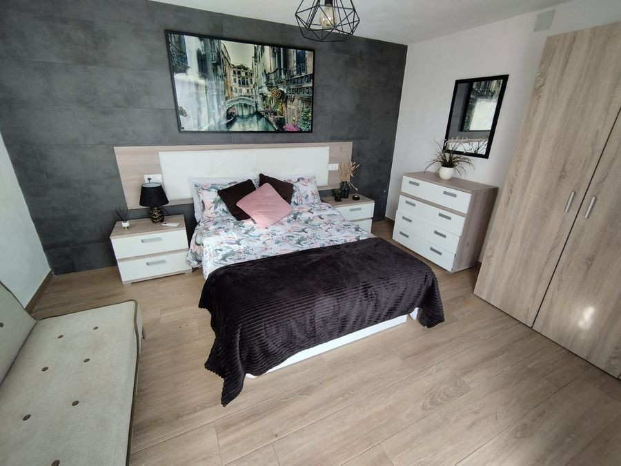 5 Bed Townhouse for sale in Torrevieja Costa Blanca, Alicante, Spain