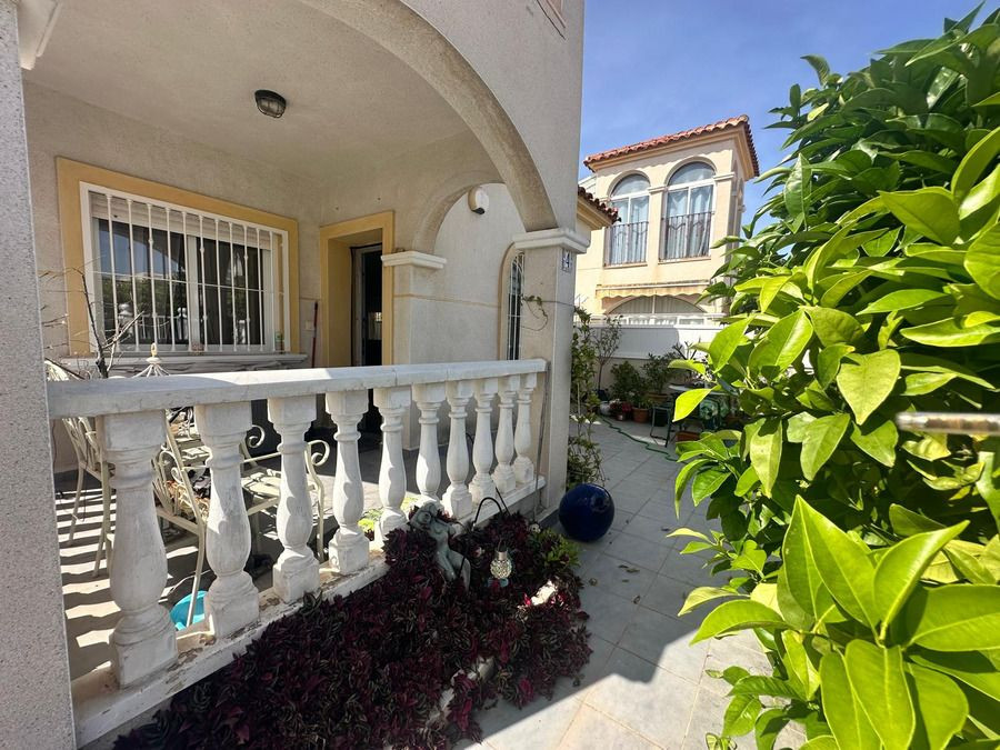 2 Bed Townhouse for sale in Algorfa Costa Blanca, Alicante, Spain