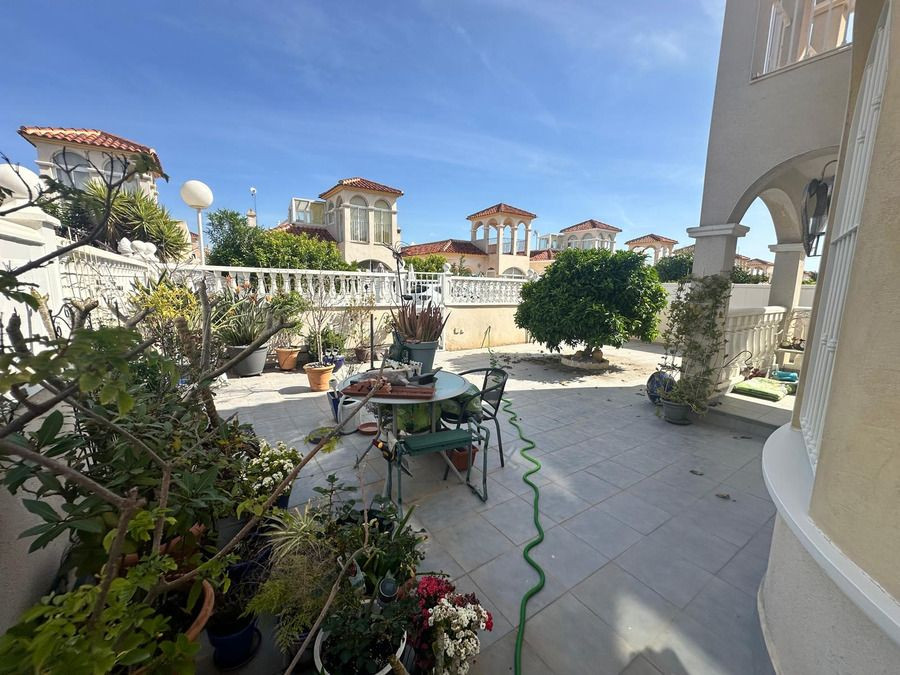 2 Bed Townhouse for sale in Algorfa Costa Blanca, Alicante, Spain