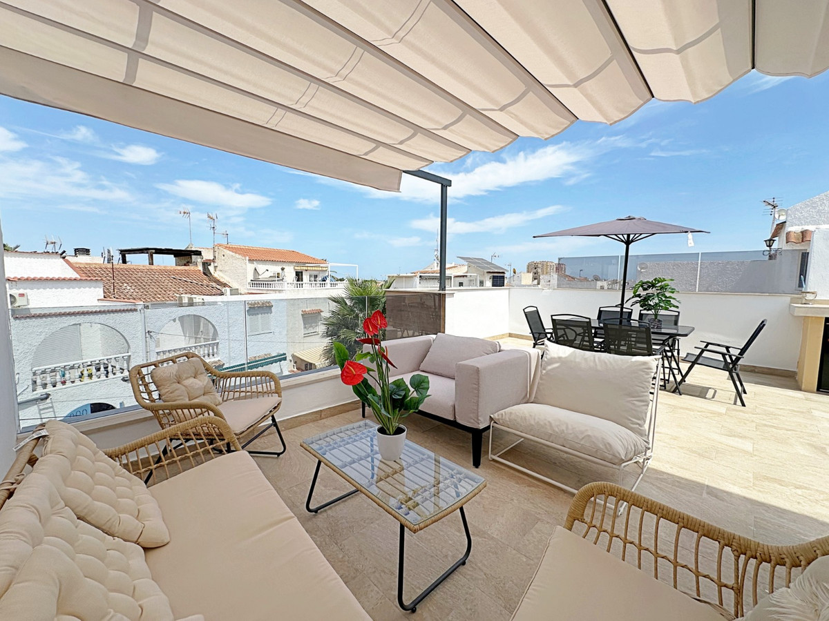 Se vende Adosada de 3 dormitorios en Costa Blanca, Alicante, España