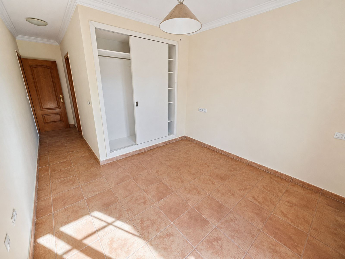 4 Bed Townhouse for sale in La Alcaidesa Costa Del Sol, Cádiz, Spain