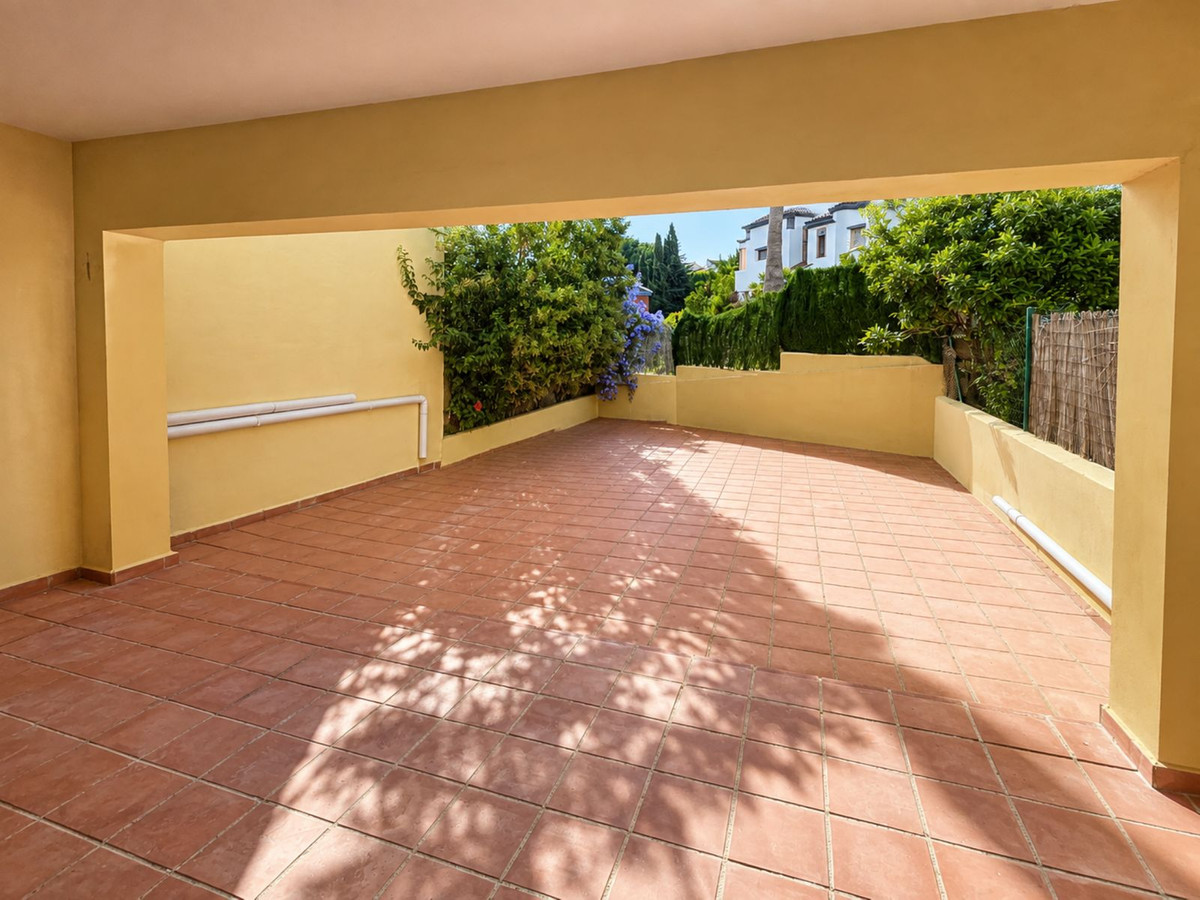 4 Bed Townhouse for sale in La Alcaidesa Costa Del Sol, Cádiz, Spain