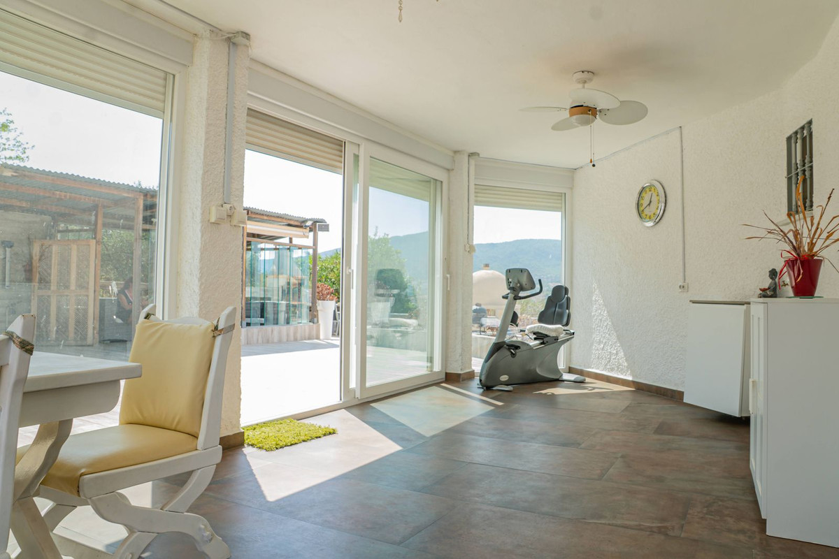 6 Bed Townhouse for sale in Alhaurín De La Torre Costa Del Sol, Málaga, Spain