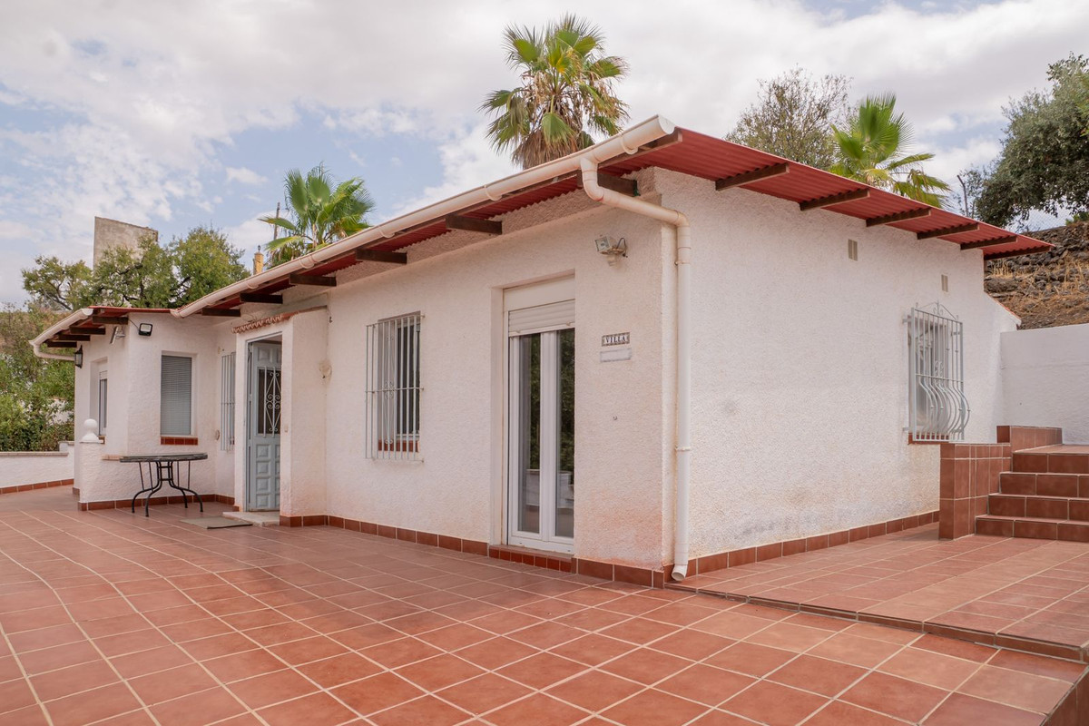 6 Bed Townhouse for sale in Alhaurín De La Torre Costa Del Sol, Málaga, Spain