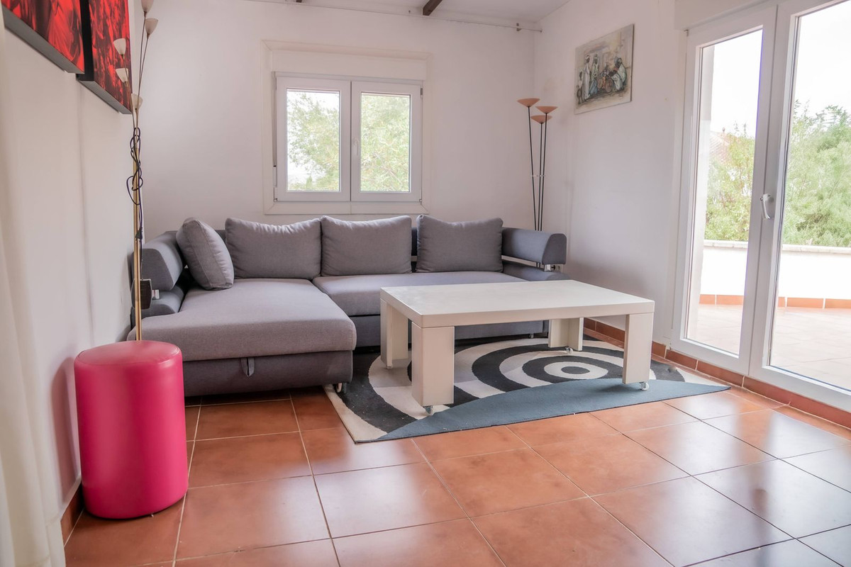 6 Bed Townhouse for sale in Alhaurín De La Torre Costa Del Sol, Málaga, Spain