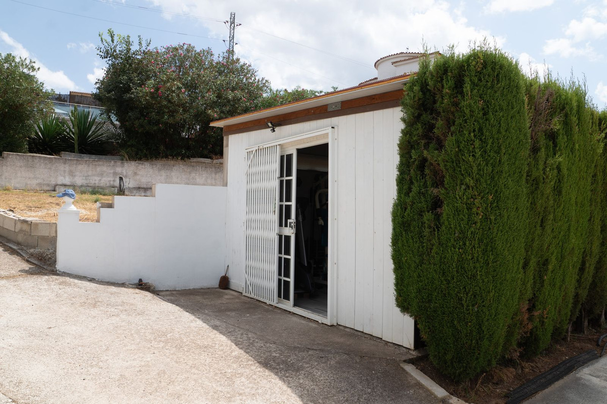 6 Bed Townhouse for sale in Alhaurín De La Torre Costa Del Sol, Málaga, Spain