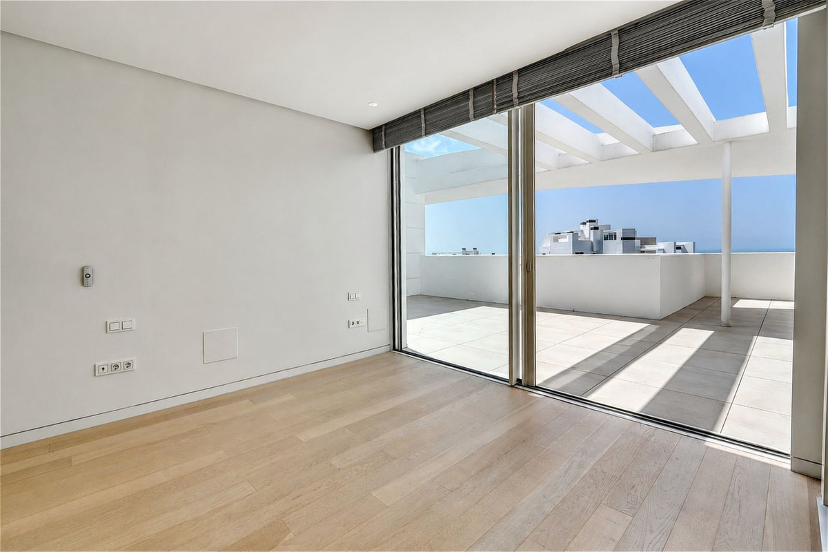 3 Bed Apartment for sale in Ojén Costa Del Sol, Málaga, Spain