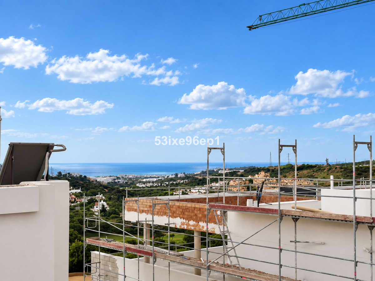 2 Bed Apartment for sale in Estepona Costa Del Sol, Málaga, Spain