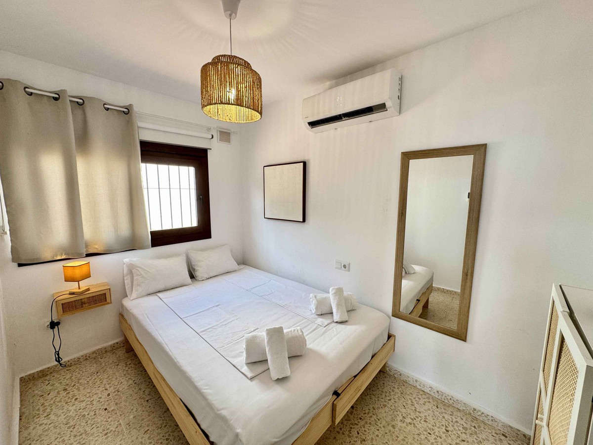 6 Bed Townhouse for sale in La Cala De Mijas Costa Del Sol, Málaga, Spain